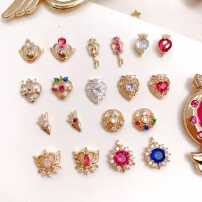 Ciondoli per decorazione unghie in cristallo 3D con zirconi Sailor Moon